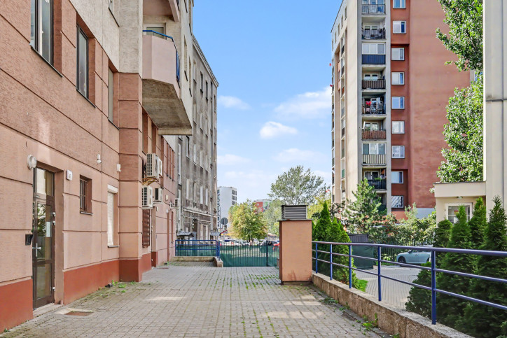 Lokal Sprzedaż Warszawa Praga-Południe Jana Zamoyskiego 16